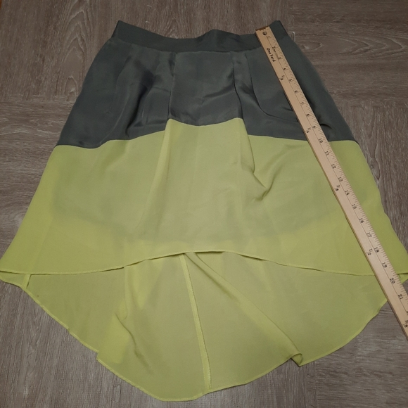 High Low Color Block Skirt - Picture 3 of 7